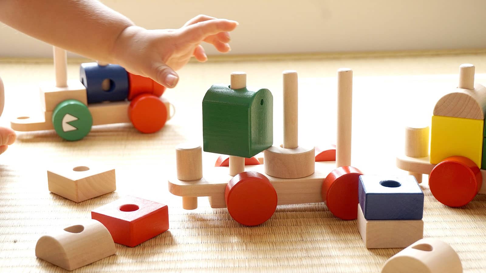 保育園の1歳児クラスにおすすめ！ 室内でできる遊び・保育アイデア15選